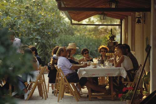 Cenare all'aperto in Italia